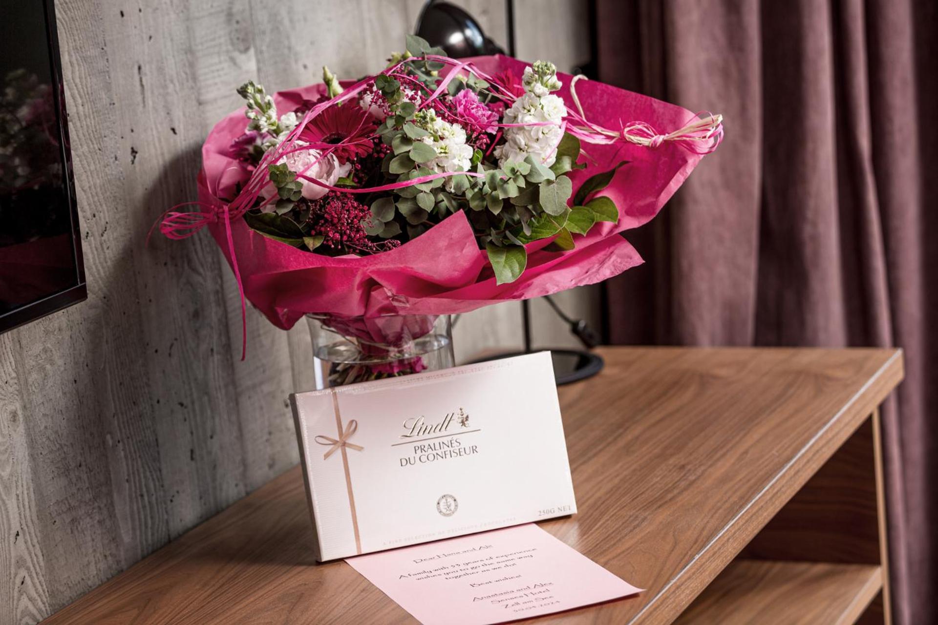 Senses Violett Suites - Adults Only Zell am See Eksteriør bilde